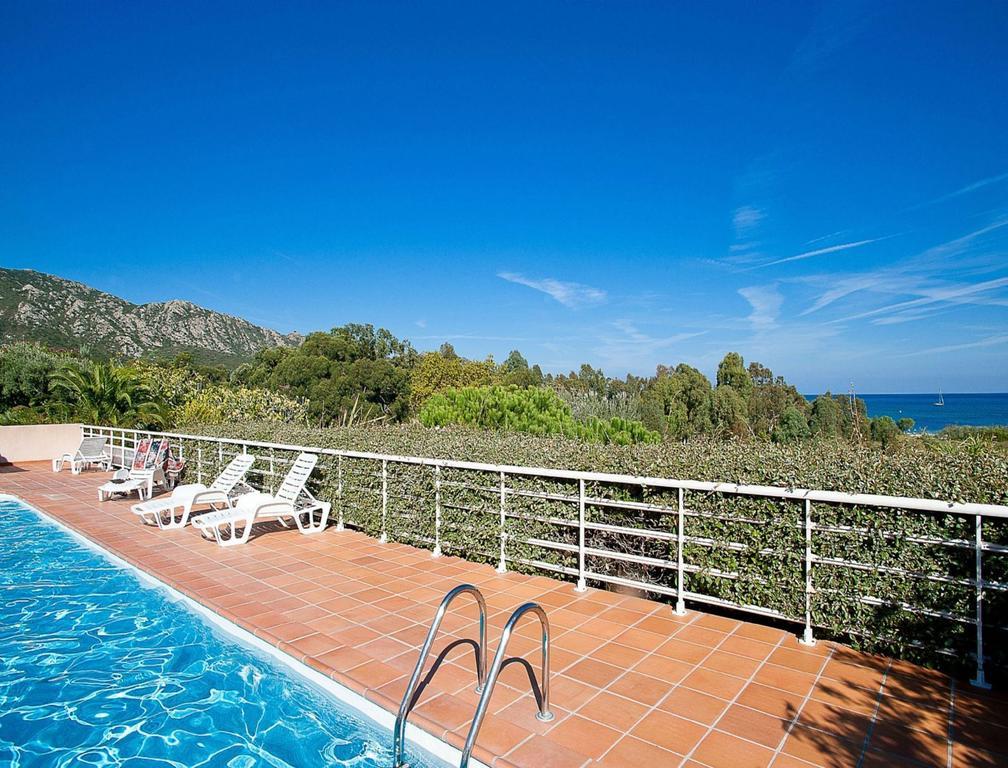 Residence Suarella แซ็งต์-โฟลร็องต์ ภายนอก รูปภาพ